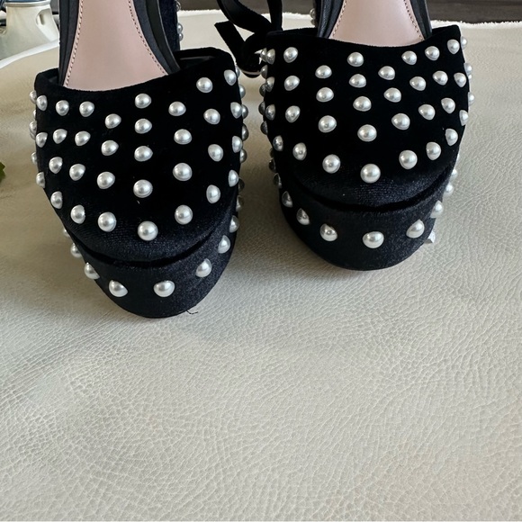 Antonio Melani x Born on Fifth Emily Velvet Pearl Detail Dress Platform Pumps - Picture 11 of 13